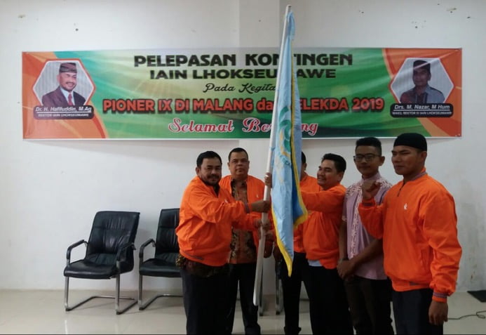 Rektor IAIN Lhokseumawe Lepas Kontingen Pionir dan Selekda