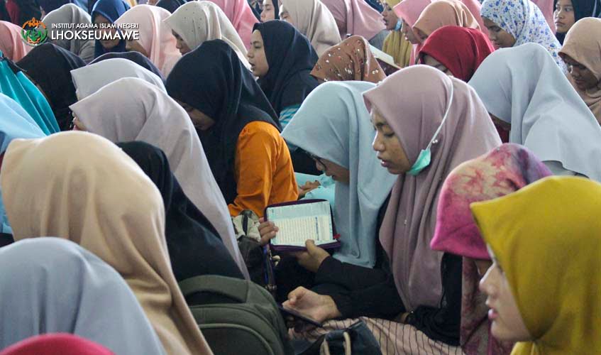 DEMA IAIN Lhokseumawe Gelar Yasinan Akbar dan Doa Bersama